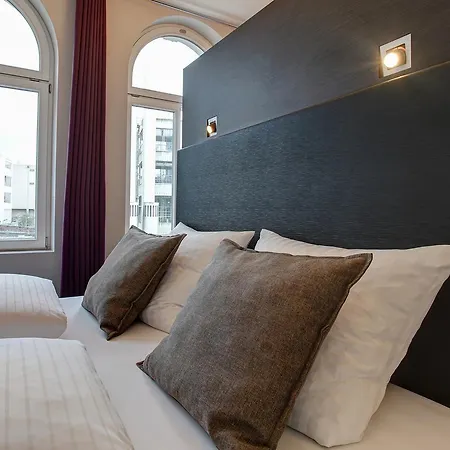 Boutique 009 Koeln City-2