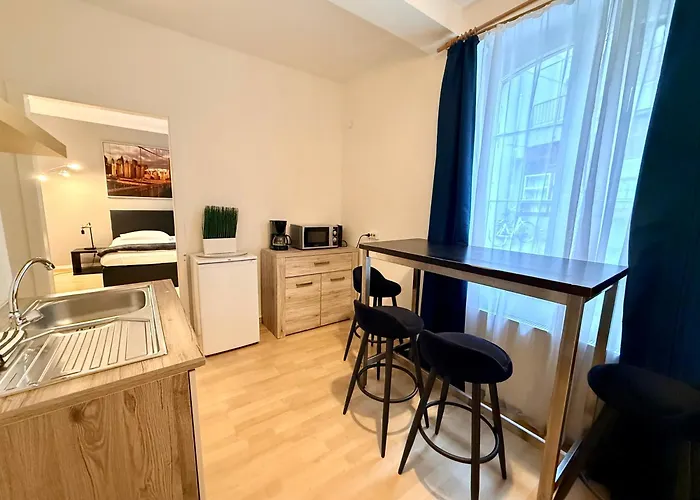 Resort: Altstadthotel Hayk Am Rhein